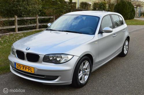 BMW 1-serie 116i High Executive 4 deurs Navi, Auto's, BMW, Bedrijf, Te koop, 1-Serie, ABS, Airbags, Airconditioning, Alarm, Boordcomputer