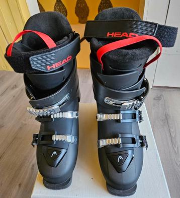 Skischoenen beschikbaar voor biedingen