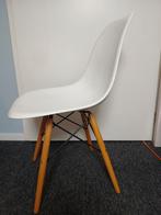 Charles eames imitatie, Huis en Inrichting, Stoelen, Ophalen, Gebruikt, Blauw, Vier