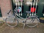 Sportieve fiets Sparta zand kleur met basil fietsmand zilver, Ophalen, Zo goed als nieuw, Sparta, Handrem