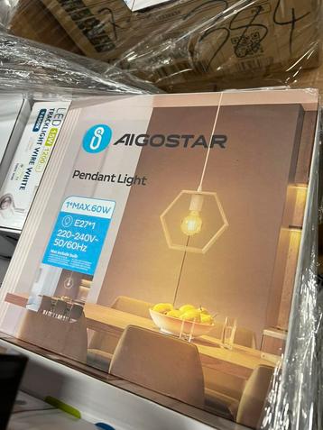 Partij led lampen mix nieuw 500 stuks.    beschikbaar voor biedingen