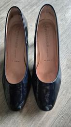 Peter kaiser dames pump donker blauw, Ophalen of Verzenden, Zo goed als nieuw, Blauw