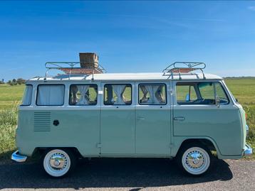 Prachtige VW T2 camperbus  beschikbaar voor biedingen