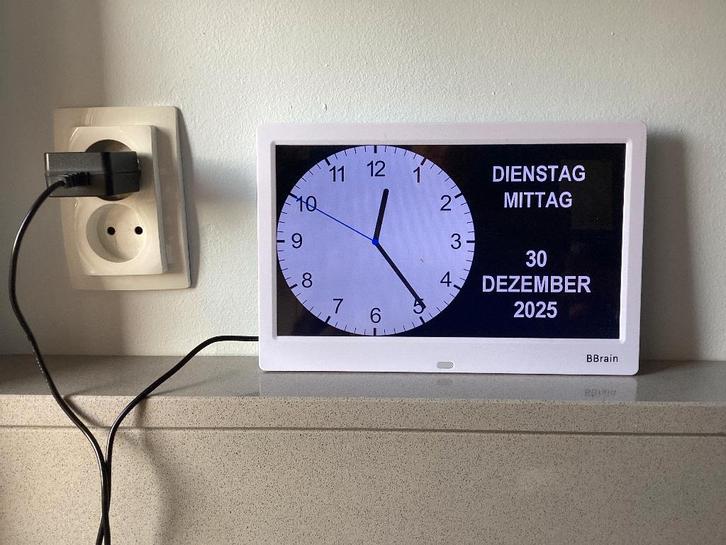 digitale klok Bbrain/ dementieklok, Diversen, Verpleegmiddelen, Ophalen of Verzenden
