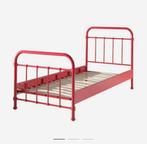 Rood (metalen) bed. 90x200, Ophalen, 85 tot 100 cm, Zo goed als nieuw, Lattenbodem