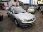 Ford Mondeo 1.8-16V Ambiente st bekr airco elek pak nap apk, Auto's, 65 €/maand, Gebruikt, Mondeo, Origineel Nederlands