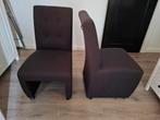 2 zwarte eetkamer stoelen, Huis en Inrichting, Stoelen, Ophalen, Zo goed als nieuw, Zwart