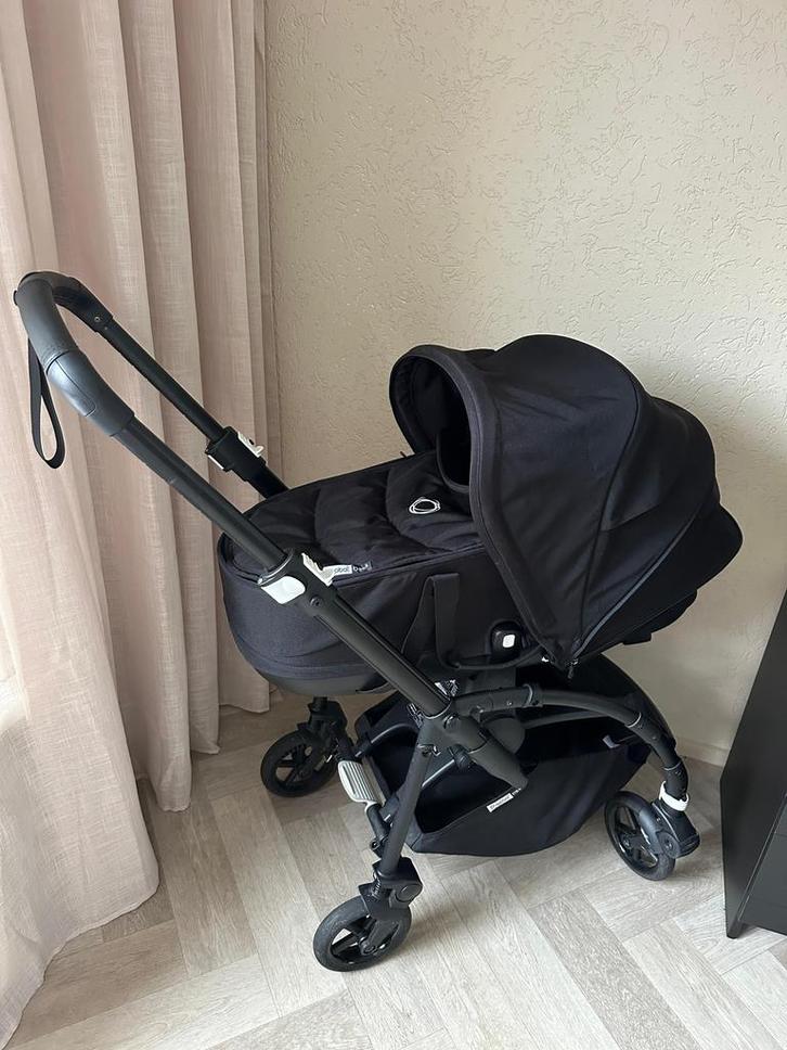 Bugaboo Bee Kinderwagen - Compact model, Kinderen en Baby's, Buggy's, Zo goed als nieuw, Ophalen