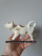 Melkkan koe met Volkswagen bus, porselein 18x7x10cm gl, Ophalen of Verzenden, Nieuw, Porselein, Overige typen