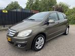 Mercedes-Benz B-Klasse 160 BlueEFFICIENCY Business Class, Euro 5, Stof, Zwart, 4 cilinders
