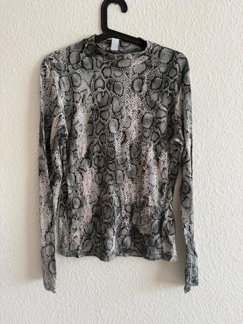 Slangenprint mesh top van Amisu, maat XL, Kleding | Dames, Tops, Zo goed als nieuw, Maat 46/48 (XL) of groter, Zwart, Lange mouw