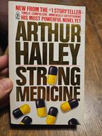 Arthur Hailey - Strong medicine., Boeken, Ophalen of Verzenden, Zo goed als nieuw