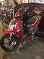 Piaggio sym snelle scooter 70cc zonder sleutel koopje!!!!!!!, Fietsen en Brommers, Snorfietsen en Snorscooters, Ophalen of Verzenden