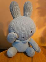 Nijntje Miffy knuffel 35cm lichtblauw, Ophalen of Verzenden, Zo goed als nieuw, Konijn