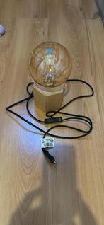 Tafellamp met houten voet en glazen bol, Huis en Inrichting, Ophalen of Verzenden, Zo goed als nieuw, Glas, Minder dan 50 cm