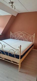 Gietijzeren bed 180x200, Huis en Inrichting, Slaapkamer | Bedden, Ophalen, Gebruikt, Wit, Romantisch