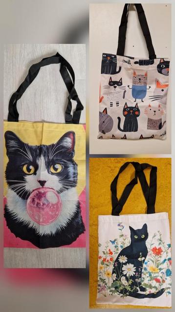 Nieuwe tassen met POES-afbeelding beschikbaar voor biedingen