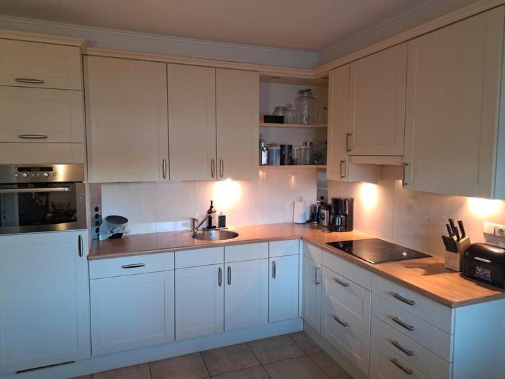 Keuken zelf demonteren, Huis en Inrichting, Keuken | Complete keukens, Gebruikt, Hoekkeuken, Kunststof, Ophalen of Verzenden
