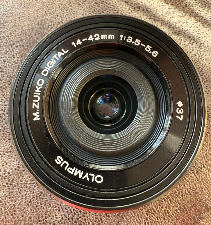 ZGAN OLYMPUS M.ZUIKO Digi 14-42MM F/3.5-5.6 PANCAKE EZ ZWART, Verzamelen, Fotografica en Filmapparatuur, 1960 tot 1980, Ophalen of Verzenden