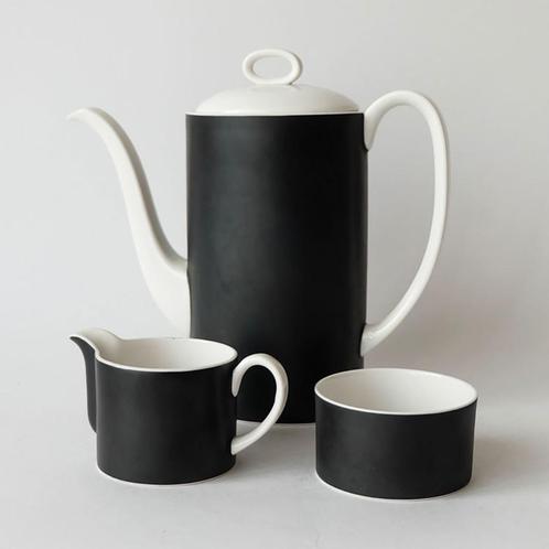 Suzie Cooper, Wedgewood England - ‘Contrast’ koffieset., Huis en Inrichting, Keuken | Servies, Gebruikt, Overige typen, Overige stijlen