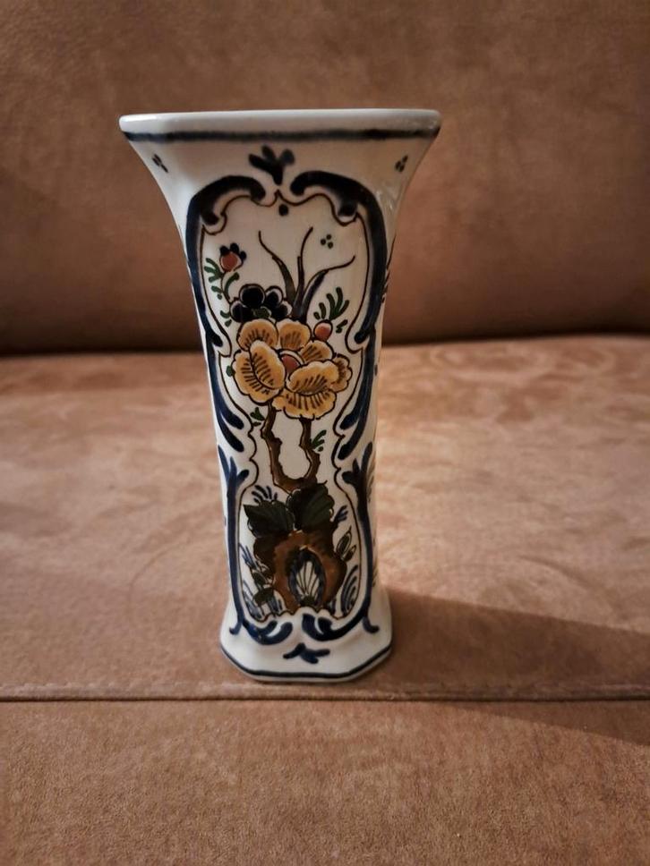 Polychroom vintage Vaas-handgeschilderd, Antiek en Kunst, Antiek | Keramiek en Aardewerk, Ophalen