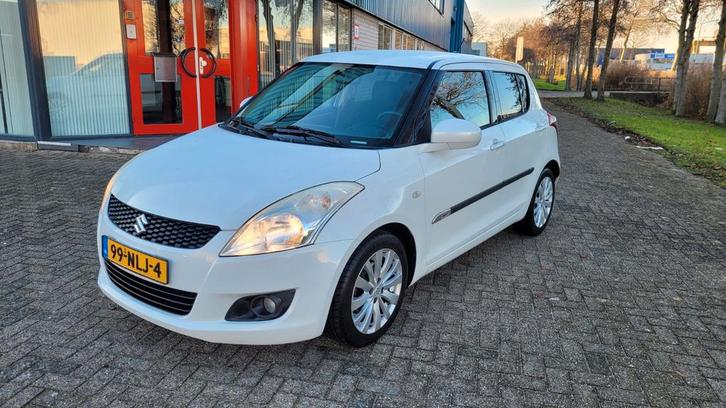Suzuki Swift 1.2 5-D 2010 Wit apk/clima/cruse/Kyles/LM/nap, Auto's, Suzuki, Bedrijf, Swift, ABS, Airbags, Airconditioning, Bluetooth