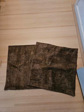 Kussenhoesjes beschikbaar voor biedingen