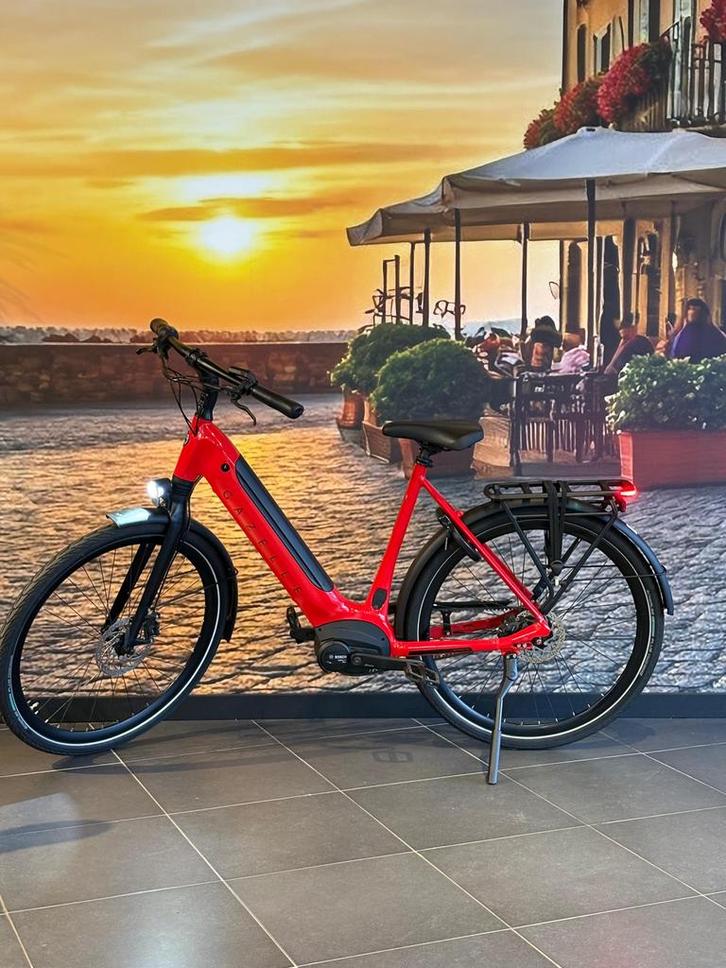 ❗️Gazelle Ultimate C8 + Belt Drive TOPCONDITIE 57cm 2024❗️, Fietsen en Brommers, Elektrische fietsen, Zo goed als nieuw, Gazelle