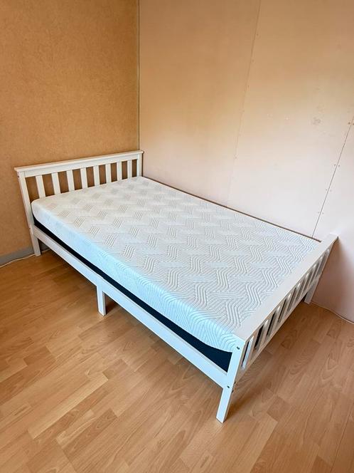 Tempur Pro Plus matraas + bed, Huis en Inrichting, Slaapkamer | Matrassen en Bedbodems, Zo goed als nieuw, Matras, 120 cm, 200 cm