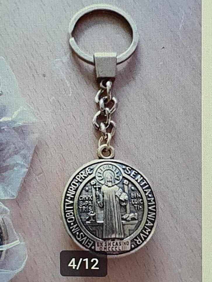 mooie sleutelhangers, Verzamelen, Religie, Nieuw, Christendom | Katholiek, Overige typen, Ophalen of Verzenden