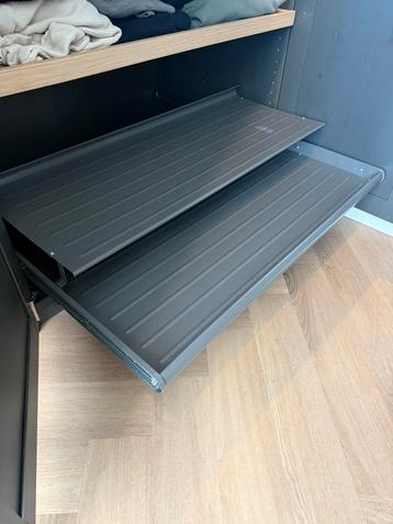 IKEA KOMPLEMENT Uittrekbaar schoenenrek donkergrijs 100x58cm beschikbaar voor biedingen