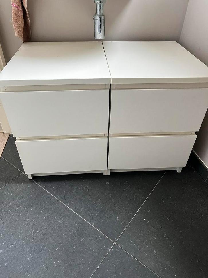 Ikea malm nachtkastje - ladekast, Huis en Inrichting, Slaapkamer | Nachtkastjes, Gebruikt, Minder dan 45 cm, Ophalen