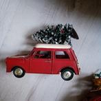 metalen mini met kerstboom op dak, Diversen, Kerst, Ophalen of Verzenden, Nieuw