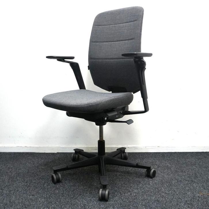 Kinnarps Capella Bureaustoelen | Ergonomisch | Grijs | Stoel, Huis en Inrichting, Bureaustoelen, Gebruikt, Bureaustoel, Grijs