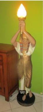 Prachtig Egyptisch Beeld met lamp - 180cm, Ophalen