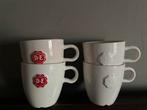 4 grote Douwe Egberts mokken, Huis en Inrichting, Keuken | Servies, Ophalen of Verzenden, Zo goed als nieuw, Overige stijlen, Kop(pen) en/of Schotel(s)