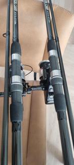 2 hengels en 2 baitrunner molens 12ft - 2.75lb, Watersport en Boten, Hengelsport | Karpervissen, Ophalen of Verzenden, Gebruikt