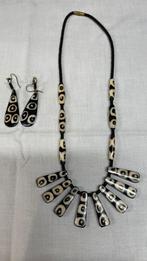 Zwart / wit ketting, Ophalen of Verzenden, Nieuw, Zwart, Overige materialen