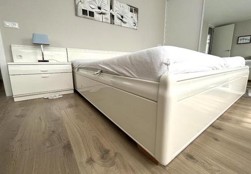 Hulsta, 2-persoons slaapkamer, compleet, als nieuw, koopje, Huis en Inrichting, Slaapkamer | Bedden, Zo goed als nieuw, Tweepersoons