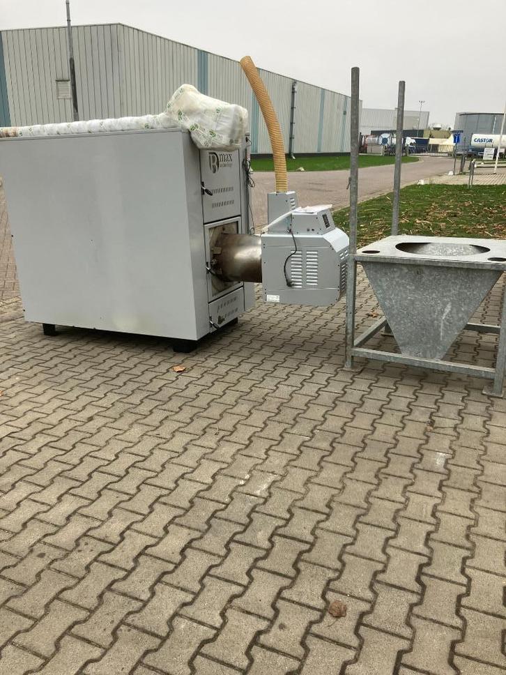 Pelletketel Biomassaketel (B-Max 300), Huis en Inrichting, Kachels, Gebruikt, Vrijstaand, Overige soorten, Overige brandstoffen
