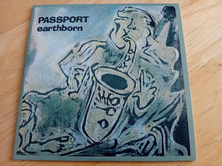 CD Passport - Earthborn, Cd's en Dvd's, Cd's | Jazz en Blues, Zo goed als nieuw, Jazz, 1980 tot heden, Verzenden