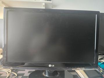 Monitor LG Flatron w2253tq prima staat beschikbaar voor biedingen