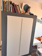 Kinderkamer set: Kast, commode & plankje, Ophalen, Gebruikt, 50 tot 70 cm, 105 cm of meer