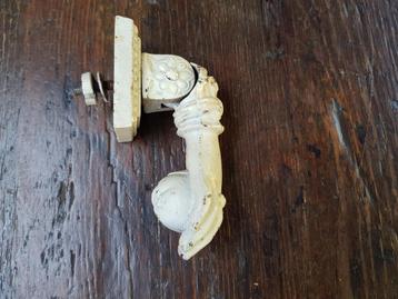 antieke Franse deurklopper beschikbaar voor biedingen