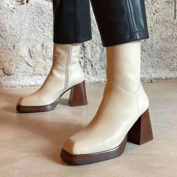 Feners Platform Retro Leren Laarzen Creme Wit (maat 40) beschikbaar voor biedingen