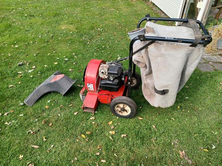 Bladblazer bladzuiger MTD, Tuin en Terras, Bladblazers, Gebruikt, Benzine, Met opvangzak, Met neuswiel, Met zuigfunctie, Ophalen
