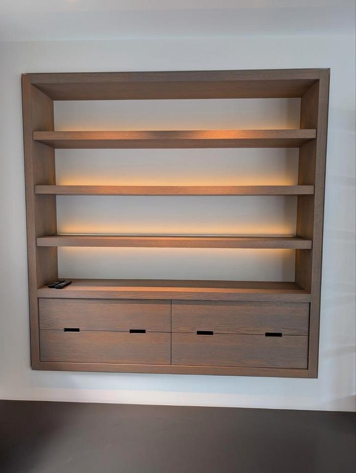 vitrine en boekenkast inbouw, Huis en Inrichting, Kasten | Vitrinekasten, Gebruikt, 200 cm of meer, 25 tot 50 cm, Ophalen