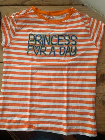 Leuk shirtje voor Koningsdag maat 110/116 beschikbaar voor biedingen