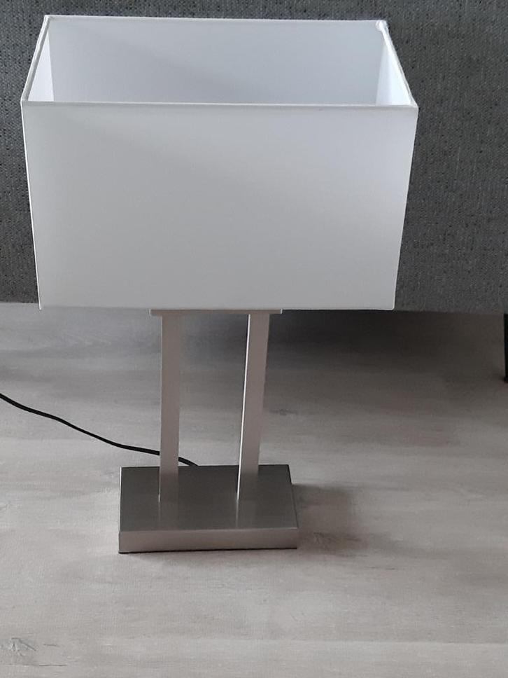 Tafellamp, Huis en Inrichting, Lampen | Tafellampen, Zo goed als nieuw, 50 tot 75 cm, Metaal, Ophalen