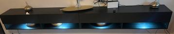 Zwevend tv-meubel met ingebouwde LED-verlichting – set van 2 beschikbaar voor biedingen